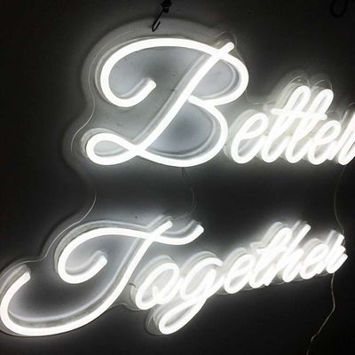 Weiße Leuchtreklame der Farbeled verbessern zusammen 12VDC