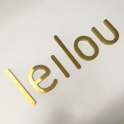 Soem-ODM-Kosmetik-Speicher-Metallbuchstabe-Zeichen fabrizierte im Freien