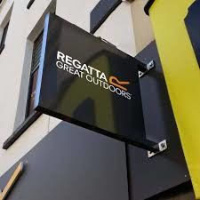 HIGHSPAN-Runden-Leuchtkasten-Zeichen-Straßen-Geschäft Lightbox-Schild im Freien