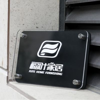 Laser 3d schnitt Acrylbuchstabe-Zeichen-Gold malte Seide aussortierten Geschäfts-Namen