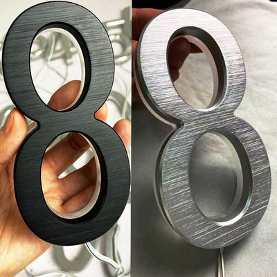 Buchstabe-Zeichen-Acrylsauerschwarzes der Werbungs-3D malte hintergrundbeleuchtetes 12cm Stärke