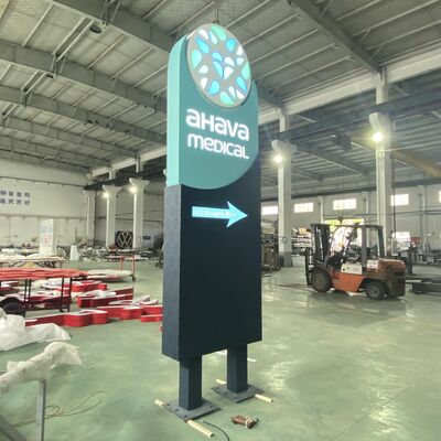 Kanalbuchstaben-Schild 3D-Buchstaben-Schild Dienste, die kundenspezifische Schildlösungen für Einzelhandel, Gastgewerbe und Corporate Branding anbieten