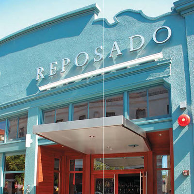 Hotel-Silber fabrizierte Edelstahl-Buchstaben schnitt flach 20-200mm Stärke