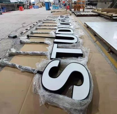 Acrylmetallbuchstabe des decken-Berg-3D unterzeichnet schwarze Farbe für Wand